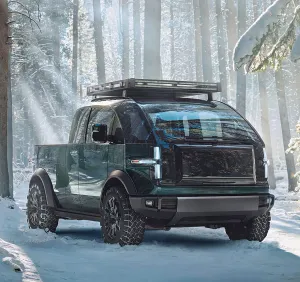 Tesla Cybertruck vs Canoo Pickup Truck: How They Stack Up – Expert Analysis on Features and Performance
