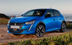 Peugeot e-208: An Expert Breakdown and Full Guide