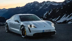 Tesla Roadster vs Porsche Taycan Turbo S: Expert Guide to Comparing Design and Technology