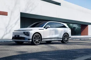 Tesla Model Y vs XPeng G9: Which EV Stands Out? An Expert Review